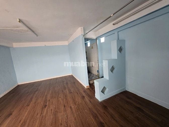 Cho thuê mặt tiền lầu 2 có lối đi riêng, Bùi Đình Túy, Bình Thạnh