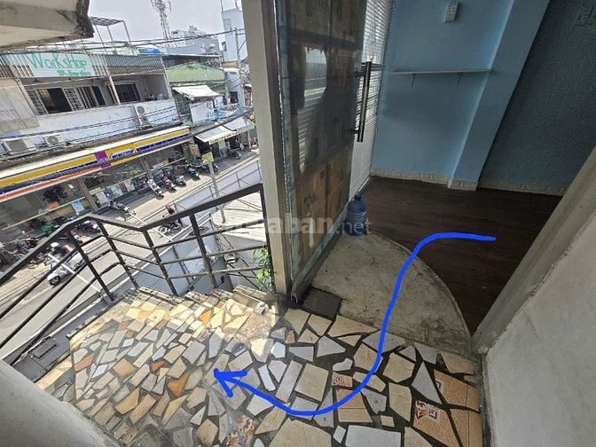 Cho thuê mặt tiền lầu 2 có lối đi riêng, Bùi Đình Túy, Bình Thạnh
