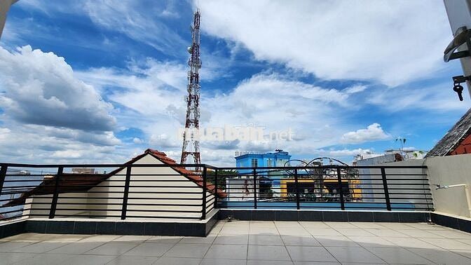 Bán nhà mặt tiền tỉnh Đồng Tháp, cách chợ Sadec 200m