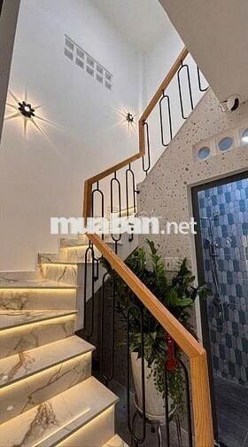 BÁN NHÀ PHONG CÁCH ẤM ÁP, FULL NỘI THẤT, GIÁ CHƯA ĐẾN 6 TỶ