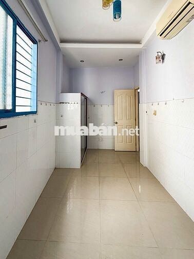 NHÀ  4 TẦNG, 5PN, NGUYỄN ĐÌNH CHÍNH, P15,(P, CẦU KIỆU) CHỈ 5,8 TỶ TL.