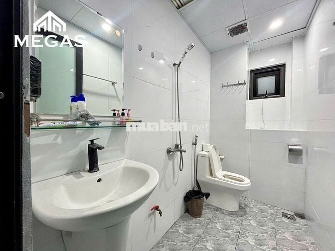CHO THUÊ 1N1K BAN CÔNG THOÁNG NGAY ĐH TÀI NGUYÊN MÔI TRƯỜNG, PHÚ DIỄN