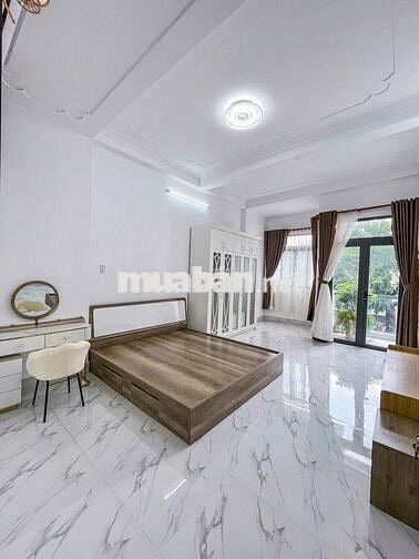 Bán nhà đẹp 2 lầu khu Hưng Phú Mới