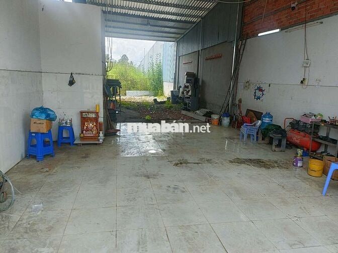 cho thuê kho trống 6x24 ..kdc ngân thuận . đầu đường số 9