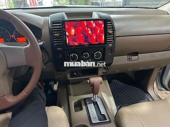 NISSAN NAVARA 2013 XE 2.5AT 4WD NHẬP THÁI