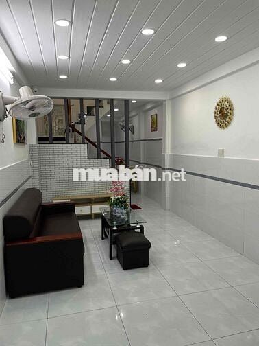 CHO THUÊ NHÀ MỚI NGUYÊN CĂN TRONG CHỢ THẠCH ĐÀ