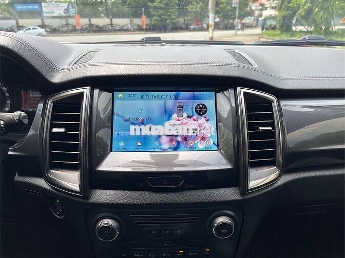 Ford Everest 2021 Titanium 2.0L 4x2 AT - 63000 km