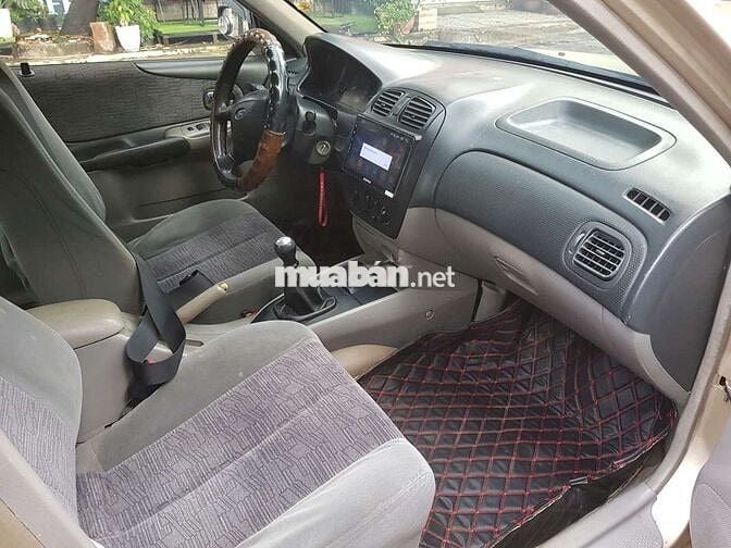 Ford Laser 138 2002 GLXi MT - 200000 km