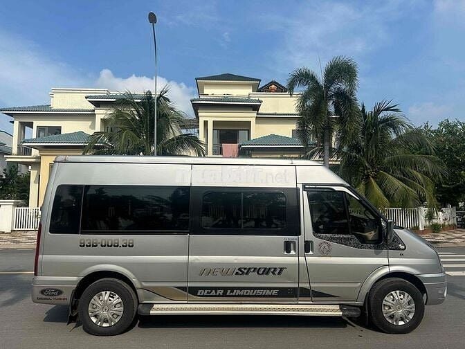 Ford Transit 16 chỗ đời 2016 chính chủ