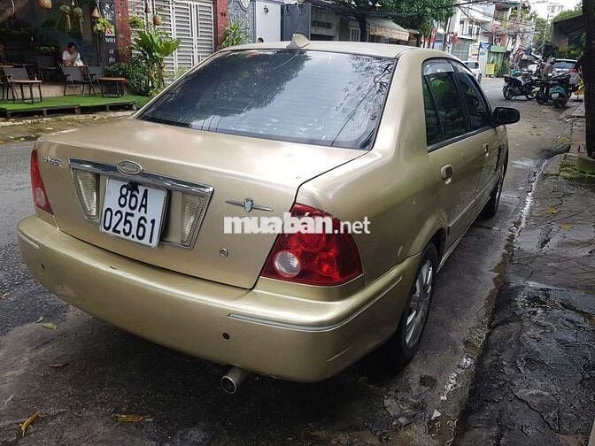 Ford Laser 138 2002 GLXi MT - 200000 km
