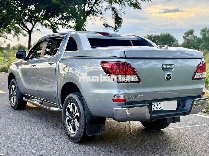Mazda BT 50 2017 2.2L 4x2 AT - 98000 km