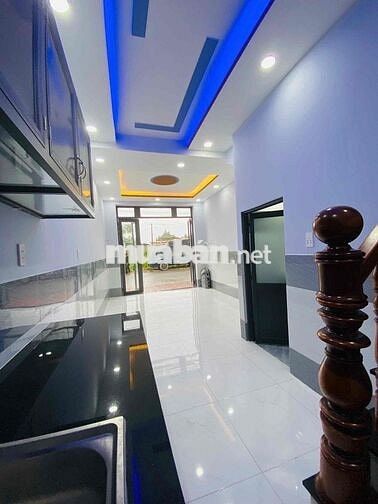 Nhà mới KDC Văn Minh Dân Trí Cao cách khu công nghiệp Hoàng Gia 2km