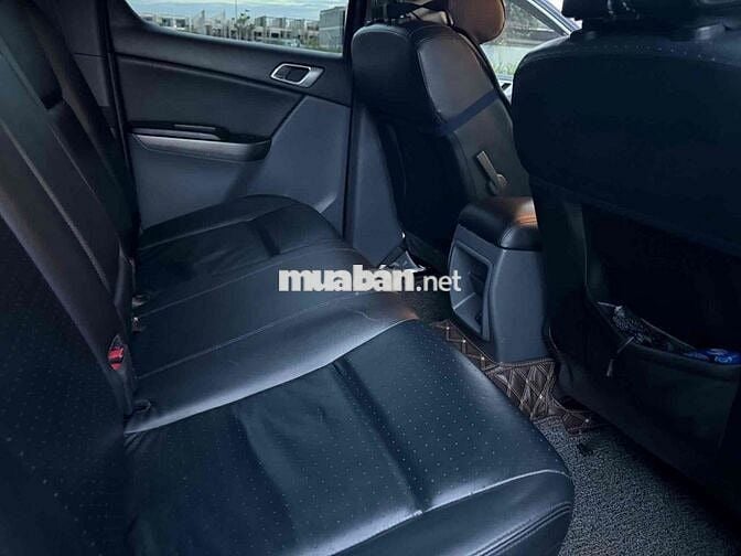 Mazda BT 50 2017 2.2L 4x2 AT - 98000 km