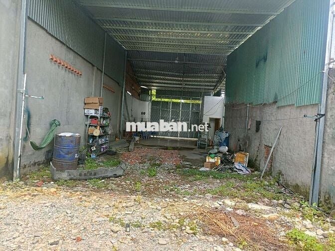 cho thuê kho trống 6x24 ..kdc ngân thuận . đầu đường số 9