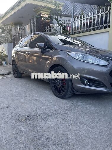 Ford Fiesta 2014 Titanium 1.5 AT - 100000 km