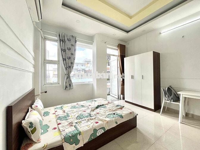 CHO THUÊ PHÒNG BAN CÔNG FULL NỘI THẤT GẦN CÔNG VIÊN LÀNG HOA - GÒ VẤP