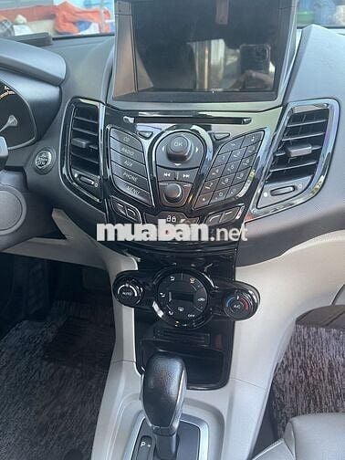 Ford Fiesta 2014 Titanium 1.5 AT - 100000 km