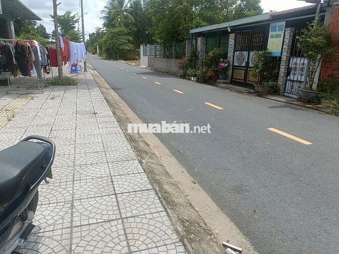 cho thuê kho trống 6x24 ..kdc ngân thuận . đầu đường số 9