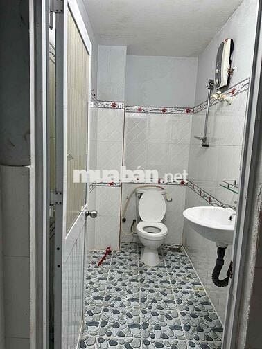nhà mới đường 2D, 1trệt2lầu, 4PN, hẻm7m, mới sửa, sát chợ, 10tr