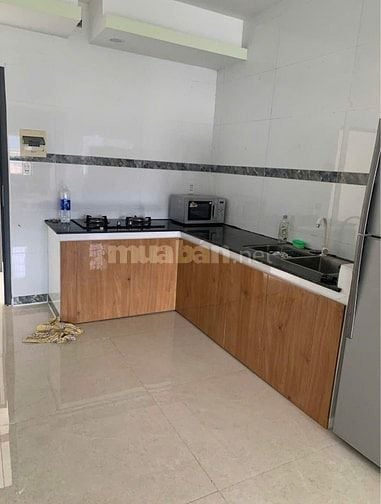 Chung cư Q1, Nguyễn Trãi, P. Nguyễn Cư Trinh, 89m2, 3PN, 12tr/th.