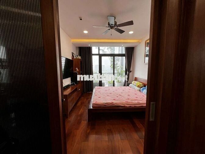 Q10-PENTHOUSE TẦNG 27 +28+SÂN THƯỢNG- CC XI GRAND COURT Q10