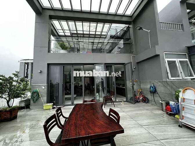 Q10-PENTHOUSE TẦNG 27 +28+SÂN THƯỢNG- CC XI GRAND COURT Q10