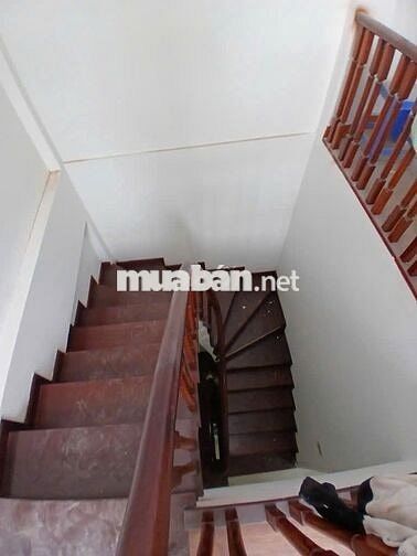 Nhà mới tinh phân lô- Tô Vĩnh diên- TX  39mx6T -  ở ,cho thuê 8.75 tỷ