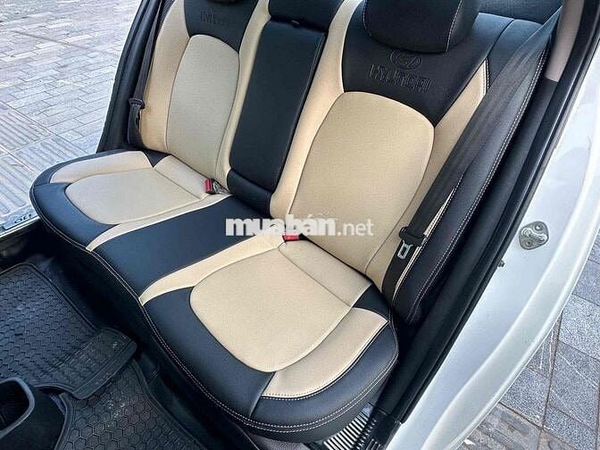Hyundai Grand i10 2019 1.2 BASE - 120000 km 1 chu