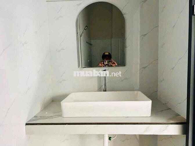 CHO THUÊ KHO MẶT TIỀN KINH DOANH ĐƯỜNG NGUYỄN VĂN LUÔNG, Q6, 80m2, HXH