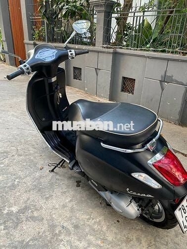 Xe tay ga Vespa sprint abs125 2018 đen nhám mới90%