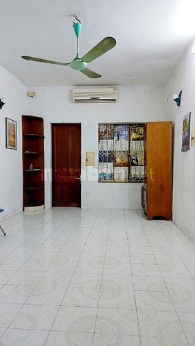 Cho thuê căn hộ tập thể 42m2 Huỳnh Thúc Kháng nội thất đầy đủ