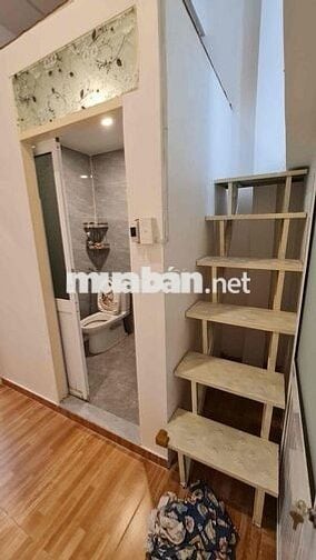 Nhà đẹp Nguyên Q1 – gần Mặt tiền, 3PN, 17tr/th – khu hiếm, ở GĐ,