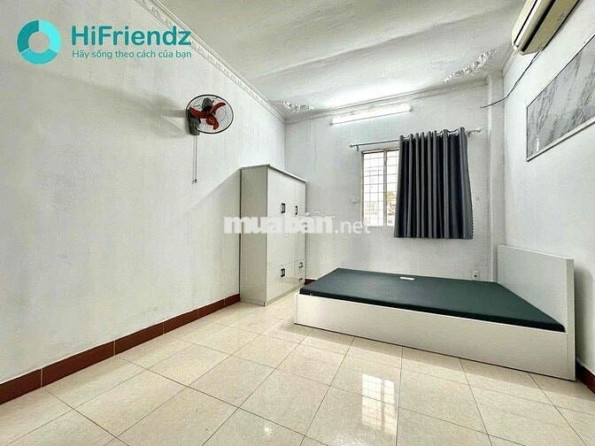 KHAI TRƯƠNG PHÒNG CỬA SỔ TO MỚI 100% NGAY NGÃ 7 LÝ THÁI TỔ