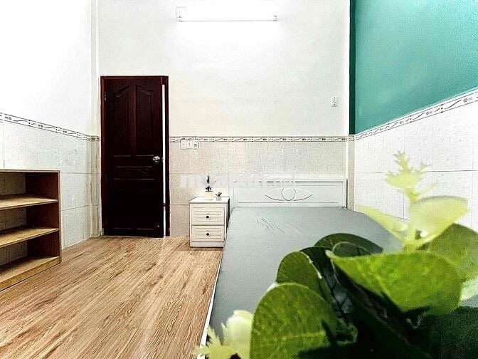 SIÊU PHẨM STUDIO CỬA SỔ ĐẦY ĐỦ NỘI THẤT CÁCH HUFLIT 200m