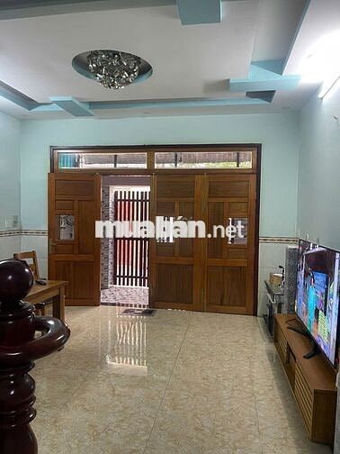 Cho Thuê Nhà 3 Lầu Mới Giá Rẻ Hẻm Đẹp Đường Huỳnh Thị Hai Q12