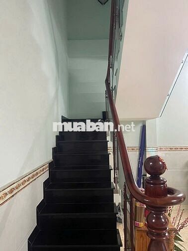 Cho Thuê Nhà 3 Lầu Mới Giá Rẻ Hẻm Đẹp Đường Huỳnh Thị Hai Q12