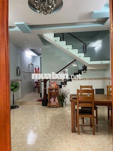 Cho Thuê Nhà 3 Lầu Mới Giá Rẻ Hẻm Đẹp Đường Huỳnh Thị Hai Q12