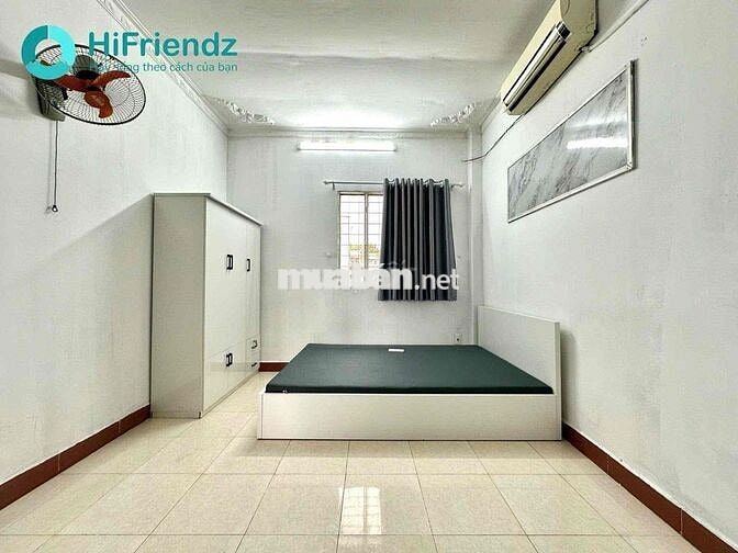 KHAI TRƯƠNG PHÒNG CỬA SỔ TO MỚI 100% NGAY NGÃ 7 LÝ THÁI TỔ