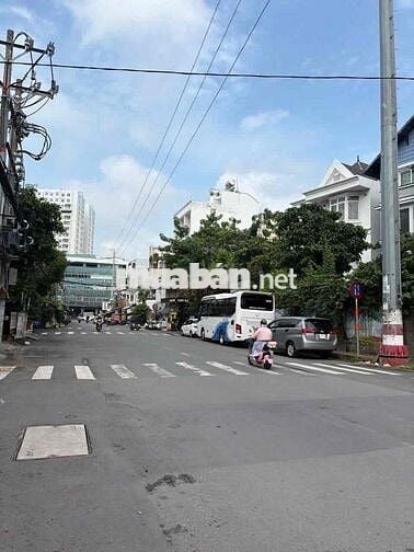 Cho thuê nguyên căn mặt tiền đường Số 2, Cx Lữ Gia P15 Q11 5x20m 4T 5P