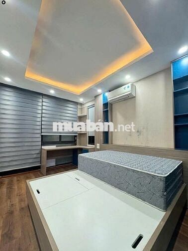 Bán nhà đẹp Phùng Chí Kiên, 30m2, 5T, ô tô tránh, thoáng-full nội thất