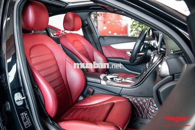 ♠️ Mercedes C300 AMG ♠️

 2016 lăn bánh 60.000 K