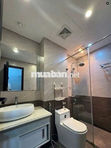 Bán nhà đẹp Phùng Chí Kiên, 30m2, 5T, ô tô tránh, thoáng-full nội thất