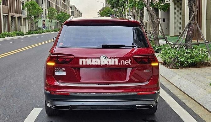 Volswagen Tiguan model 2020 Allspace đi ít 24k km