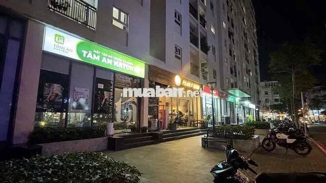 MB shophouse rộng 90m2 ngay khu dân chư cityland