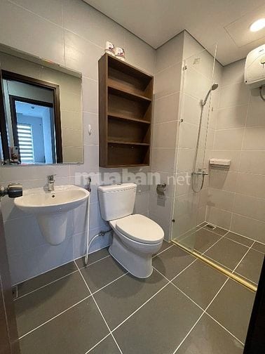 Cho thuê căn hộ có 3 phòng view biển đầy đủ tiện nghi