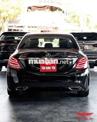 ♠️ Mercedes C300 AMG ♠️

 2016 lăn bánh 60.000 K