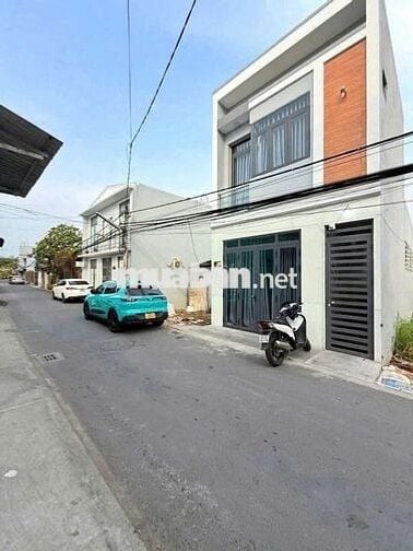 BÁN DÃY TRỌ 6 PHÒNG + 1 KIOT NGAY CHỢ BÌNH CHÁNH