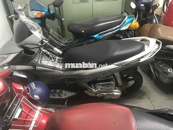 xe bao máy êm ,đang cắm, ko tiếp cò láy