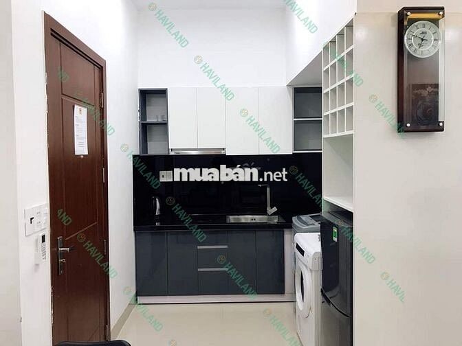 CĂN STUDIO CÓ BAN CÔNG VIEW PHỐ KHU VỰC HẢI CHÂU