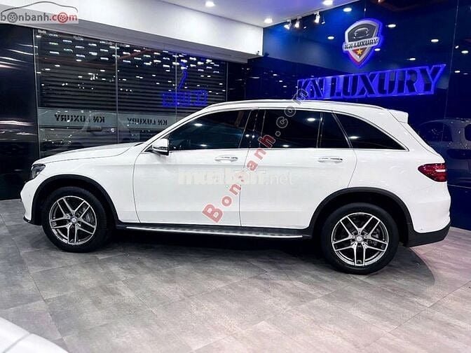 Mercedes Benz GLC 300 4Matic 2017 - 899 Triệu